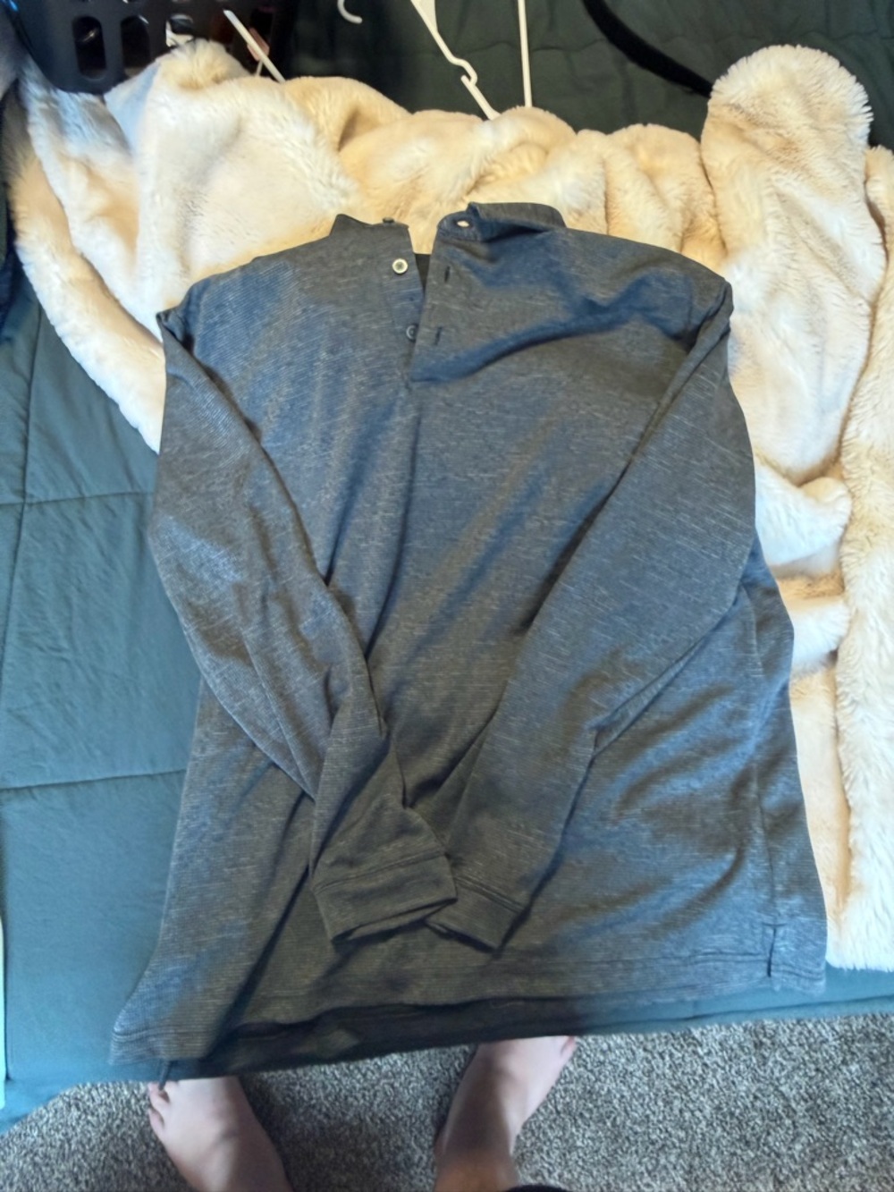 Grand Slam Men's Long-Sleeve Henley in Charcoal Gray